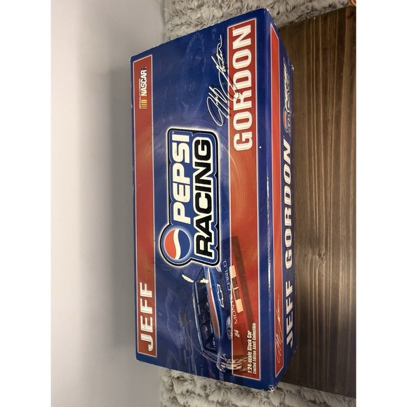 1999 Jeff Gordon #24 Pepsi Monte Carlo 1:24 Action Racing Limited Edition - Picture 12 of 13